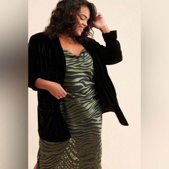 Anthropologie Endless Rose Black Velvet blazer - Picture 1 of 6